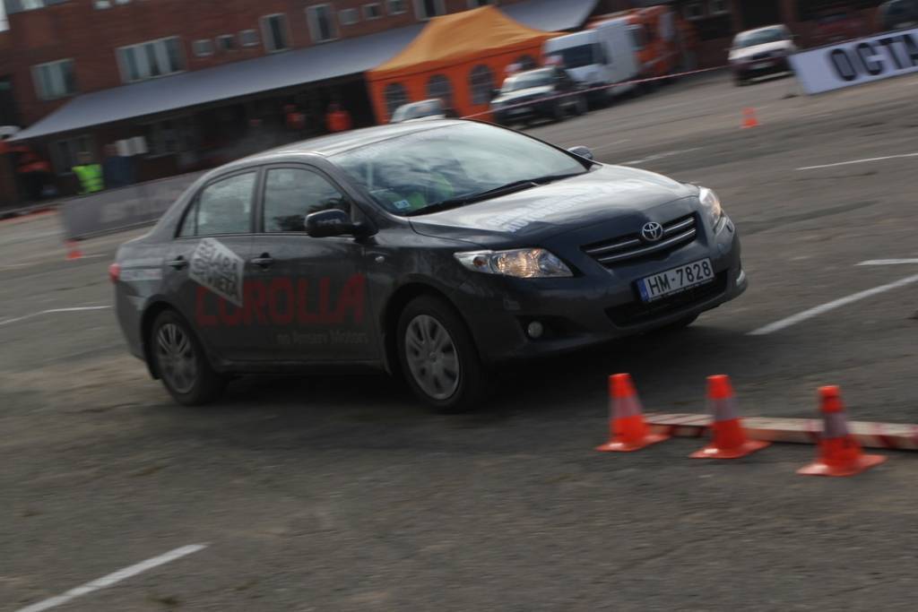 Konkursā "Gada jaunais autovadītājs 2012" aicina aktīvāk pieteikties jauniešus no reģioniem