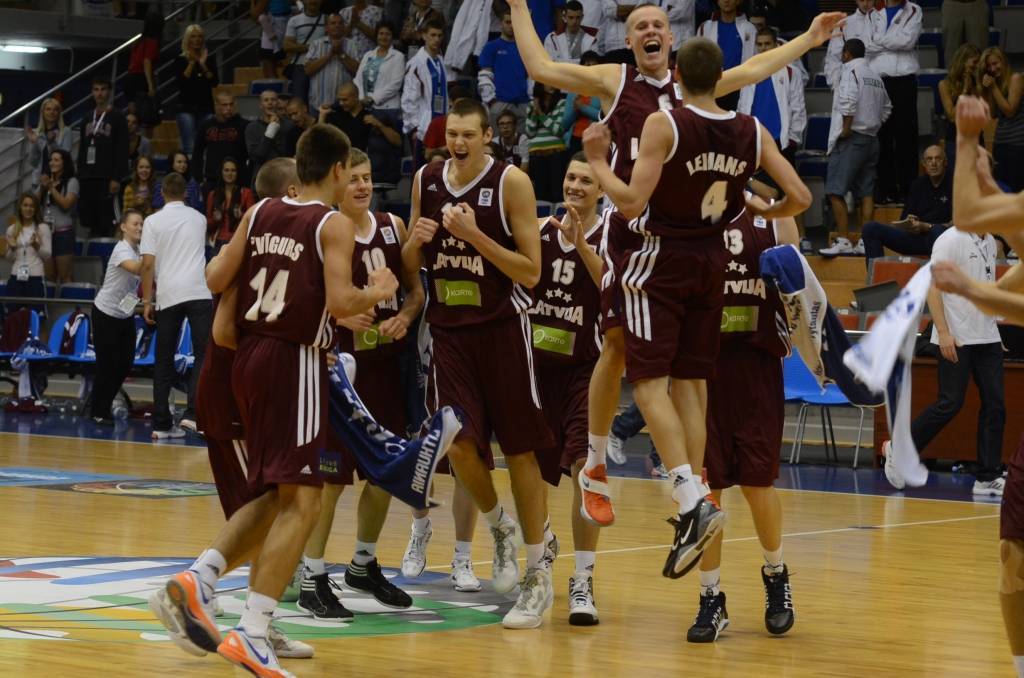 Latvijas U18 basketbola izlasei šodien būs spēle ar Krieviju