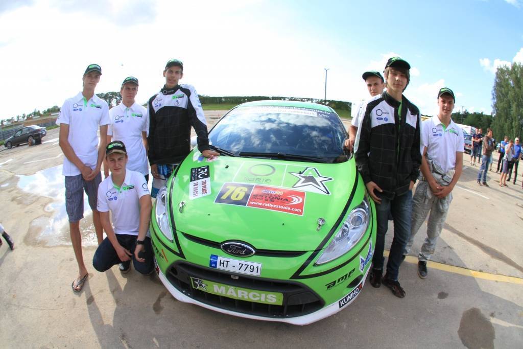"O!Kartes Autosporta Akadēmijas" septiņi finālisti noskaidroti, astoto iebalsos skatītāji