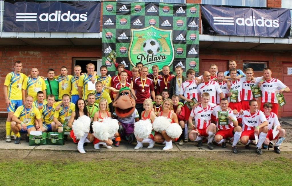 Nīcas futbolisti tiek uz "Mītava Open 2012" finālu