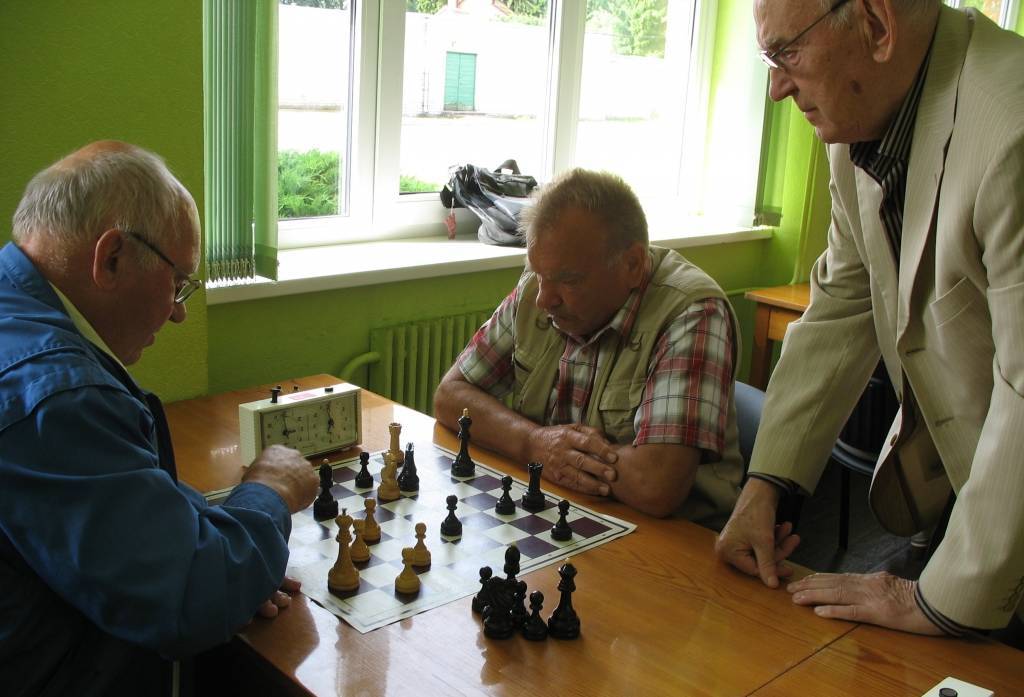 FOTO: Aizputes novada atklātās meistarsacīkstes šaha ātrspēlē