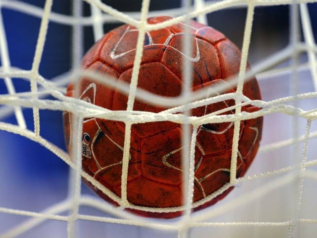 Vaiņodes novada handbolisti Latvijas III Olimpiādē sagrauj Ogres novadu