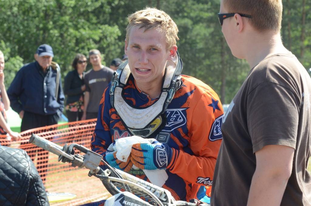 MX PRO klases otrajā braucienā līderis nemainās; uzvar Gerts Krestinovs 