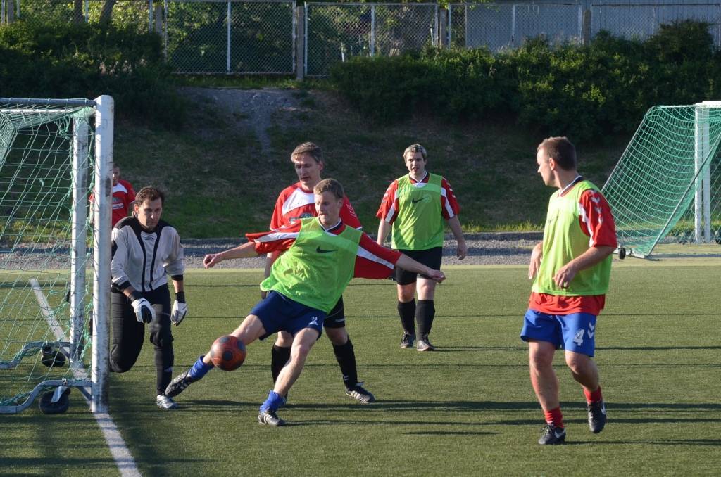 FOTO: Pirmajā kārtā uzvar "KV&LP", "Classic", "Galaksis N" un "UPTK"