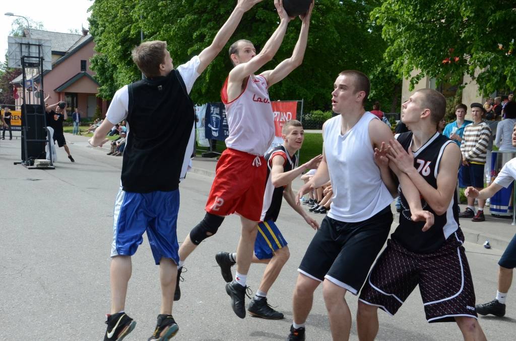 Trešdien vasaras ielu basketbola čempionāta otrais posms