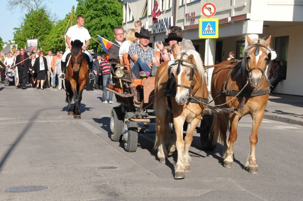 FOTO: Grobiņas svētku atklāšana