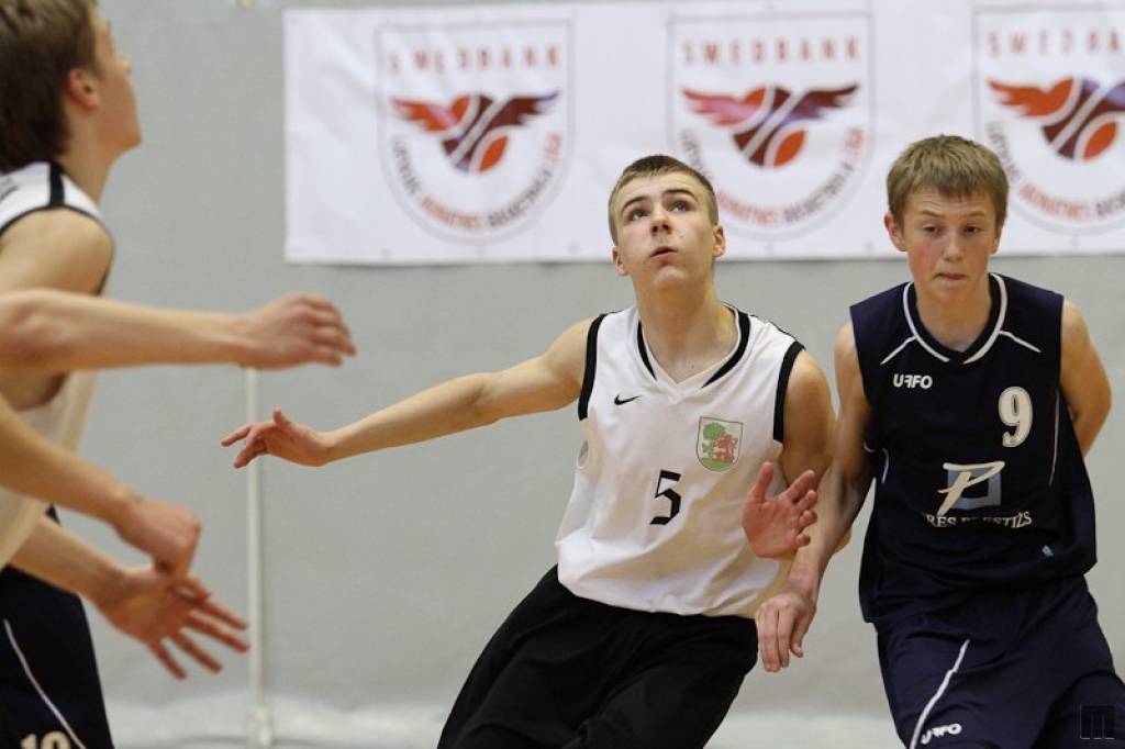 Liepājas jaunajiem basketbolistiem veiksmīgs starts Jaunatnes līgas finālos