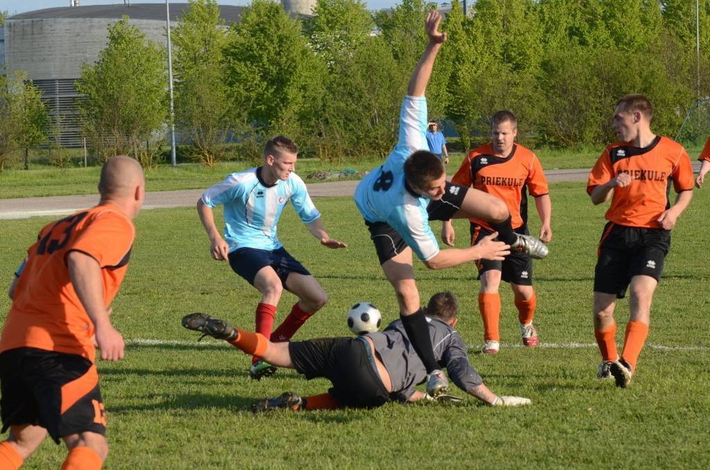 FOTO: "Priekule/Vaiņode" Latvijas čempionāta otrajā līgā uzvar "Grobiņas SC"