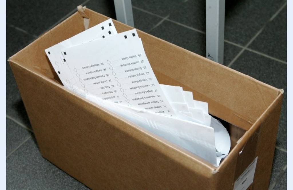 Par balsu pirkšanu ir jāziņo