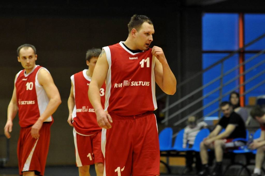 Pilsētas basketbola čempionātā tiks noskaidroti jaunie čempioni