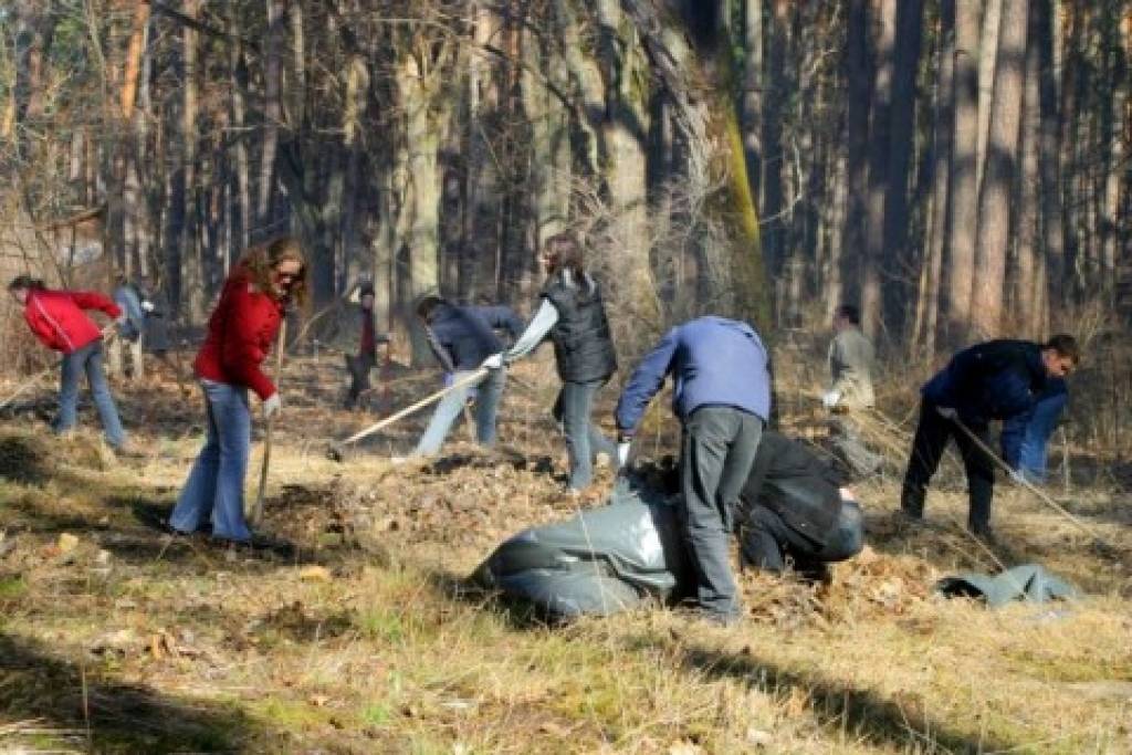 Lielās talkas dienā pašvaldība nodrošinās zaļos atkritumu savākšanu un aizvešanu bez maksas
