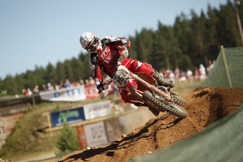 Latvijas motokrosa sezonas atklāšana "Zelta Zirgā"