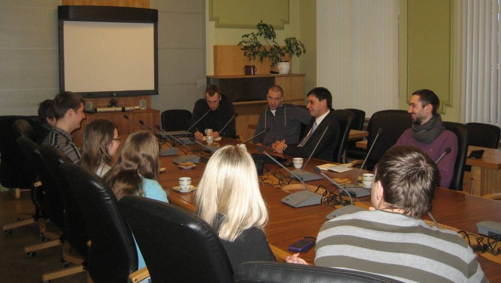 Ansiņš aicina uz diskusiju par jauniešu aktualitātēm Liepājā
