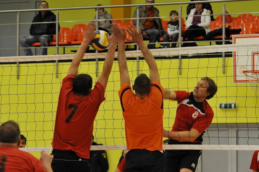FOTO: Aizputes novada sporta senioru atklātā Sporta diena