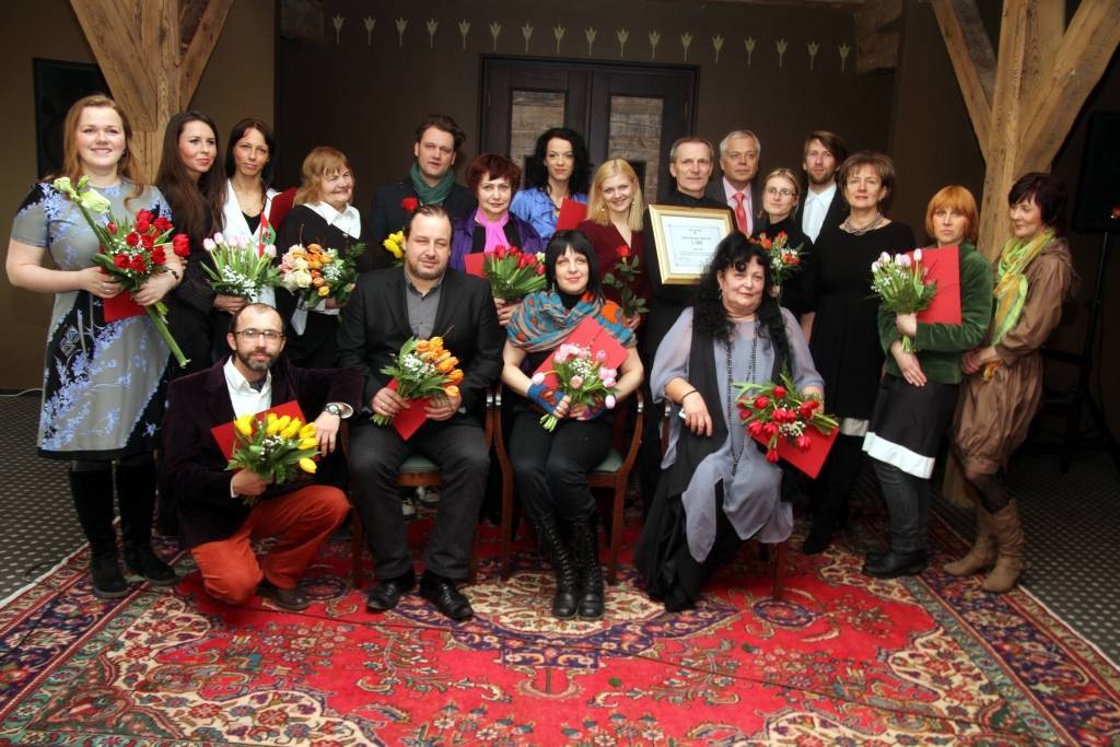 (papildināta) FOTO: Pirmā Gada balva kultūrā – Liepājas teātrim