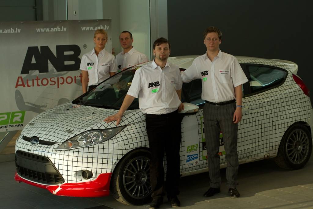 Latviešu "ANB Autosports" – pasaulē pirmā publiskā rallija komanda