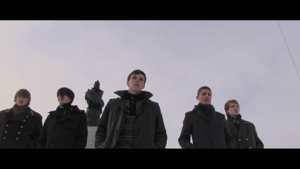 VIDEO: Liepājas grupa "Deimoss" piedāvā savu jaunāko dziesmu "Viena valoda"