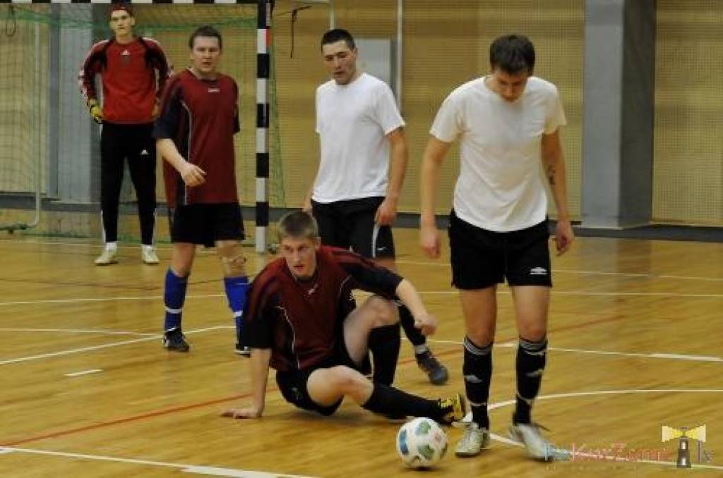 Pēdējās kaujas pilsētas čempionātā telpu futbolā