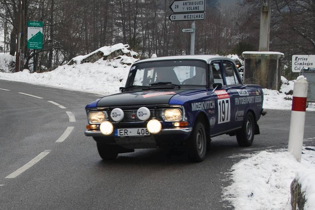 Elbakjans ar "Moskvitch" izmēģina pasaules čempionāta distanci