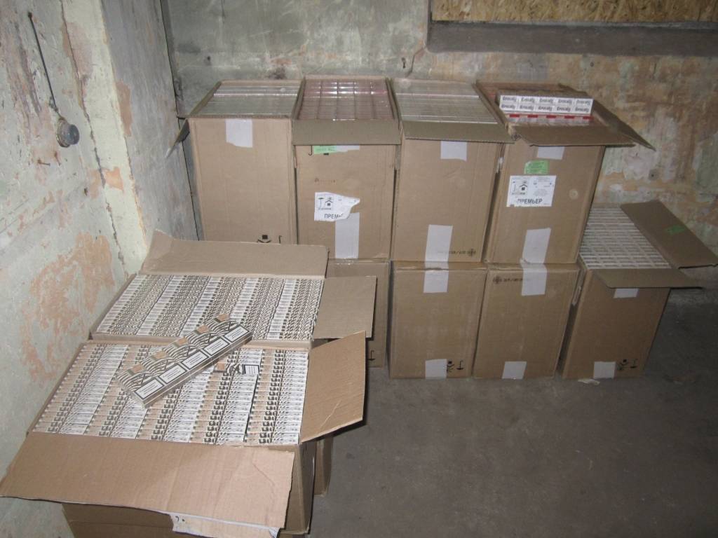 FOTO: Kurzemē četros mēnešos no aprites izņem vairāk nekā pusmiljonu nelegālās cigaretes