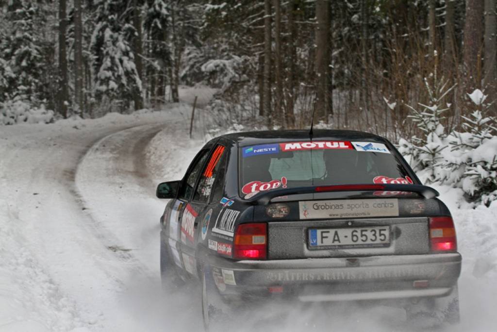 Latvijas rallijsprinta līderi – Borgs, Strautiņš, Enkurs, Berķis un Mersjanovs