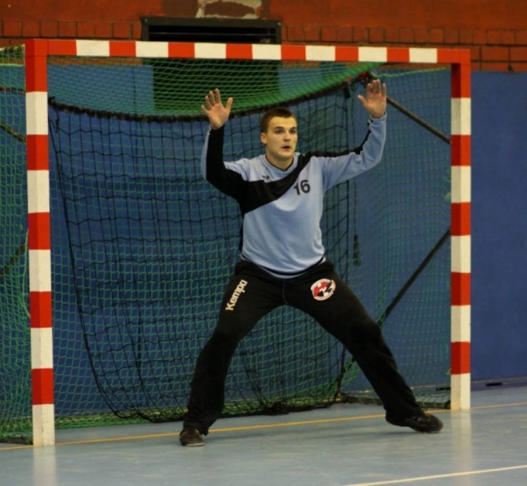 Artūru Kuģi atzīst par novembra labāko spēlētāju Latvijas virslīgas handbola čempionātā