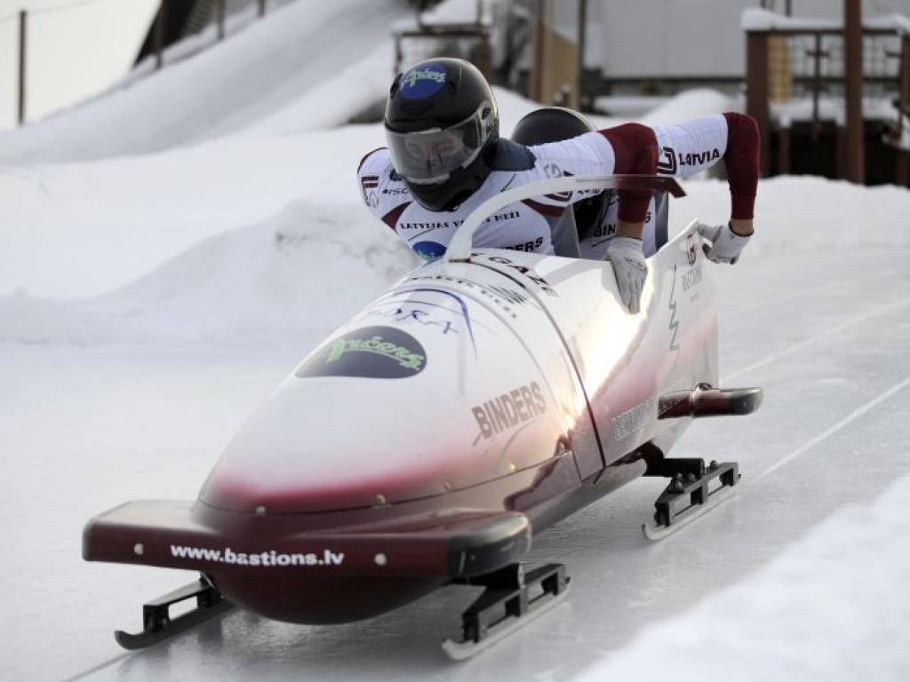 LTV7 no 3. decembra visi pasaules kausa posmi bobslejā un skeletonā
