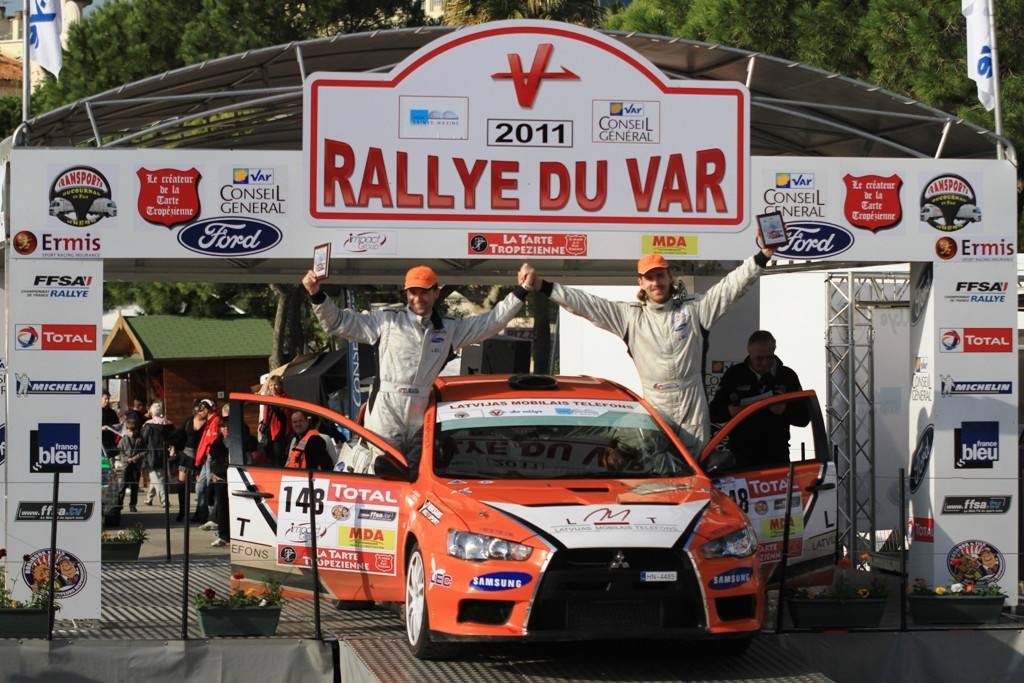 Neikšāns/Dzirkals asfalta rallija "Rallye du Var" ugunskristībās izcīna 3. vietu