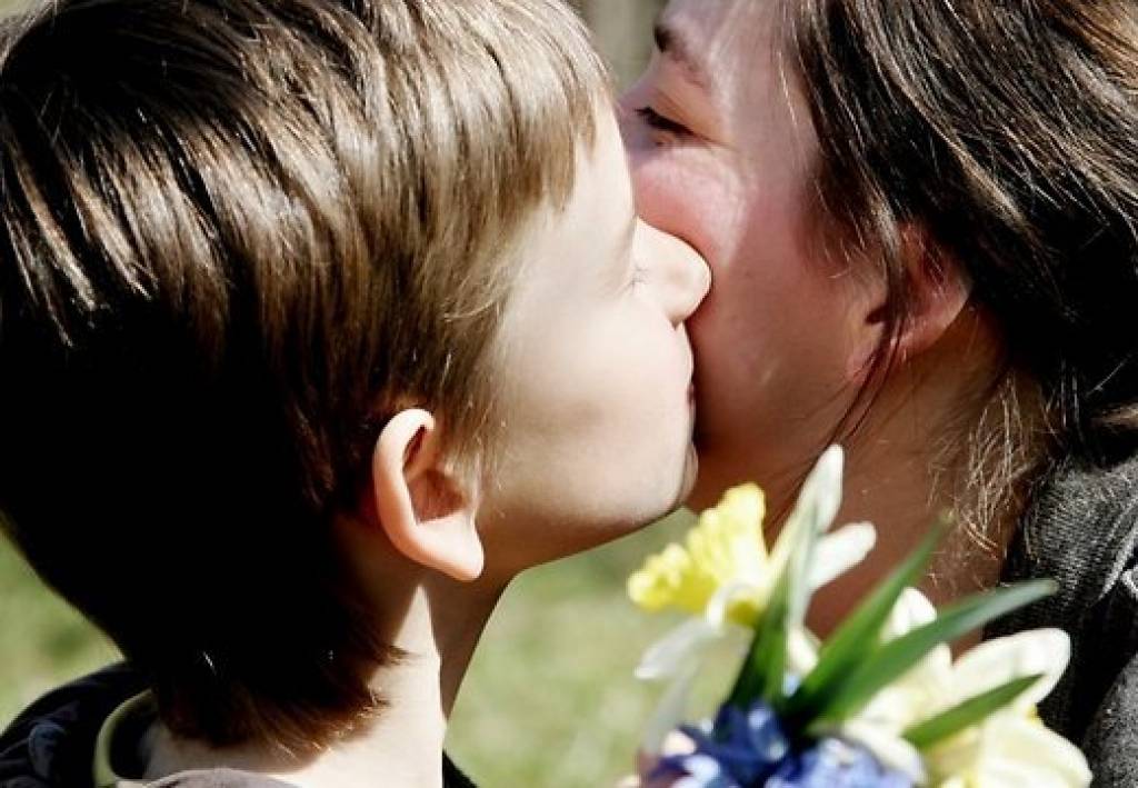 Valsts prezidents sveic Latvijas māmiņas