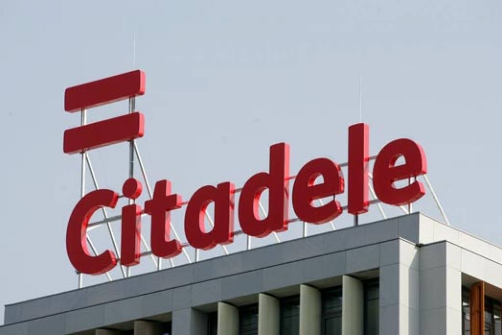 "Krājbankas" noguldītājiem valsts garantētās atlīdzības izmaksu nodrošinās banka "Citadele"; izmaksas sāks otrdien