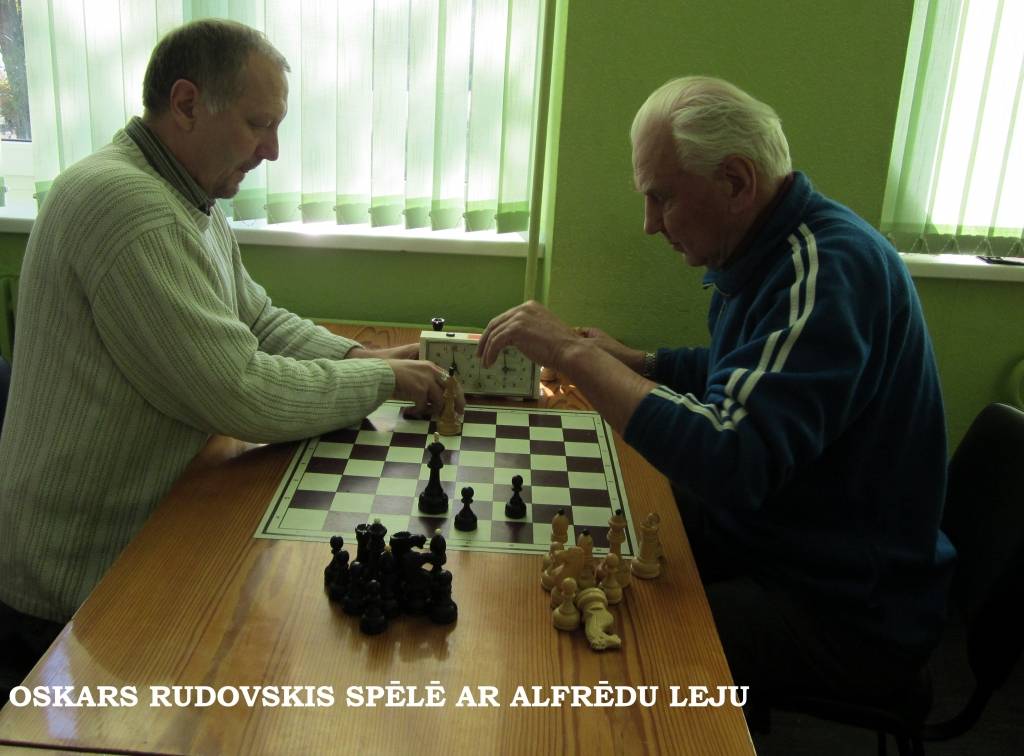 FOTO: Oskars Rudovskis uzvar Ātrspēles kausa izcīņas septītajā kārtā