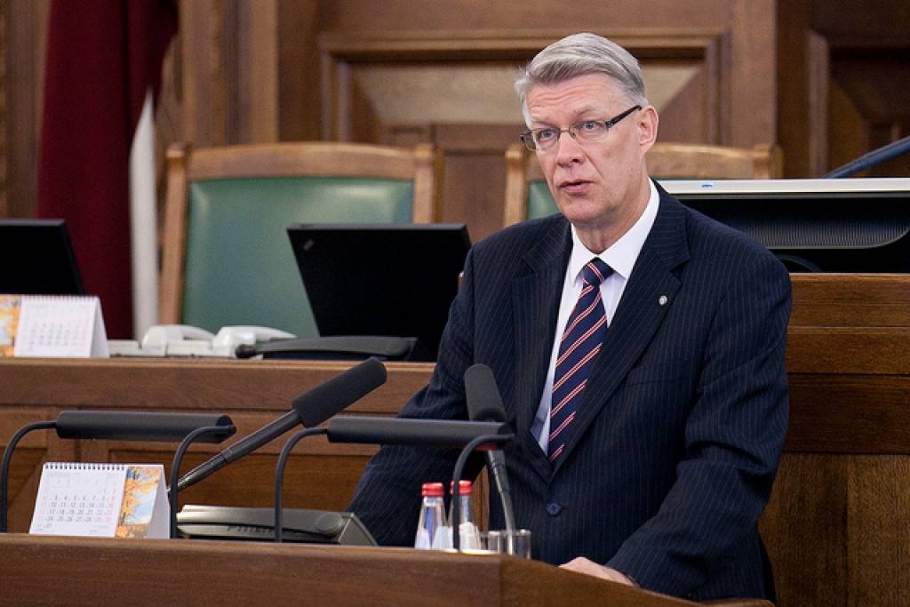 Zatleru izgāž Saeimas priekšsēdētāja vēlēšanās