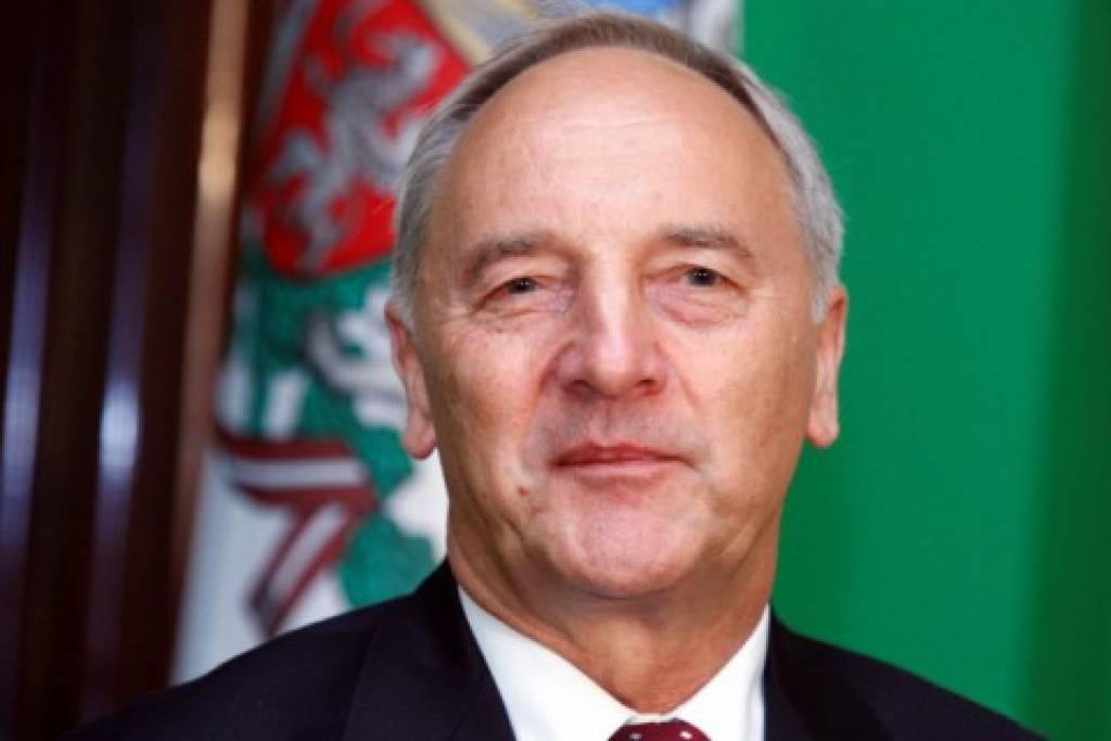 Prezidents Skolotāju dienā novēl pedagogiem izglītoties arī pašiem