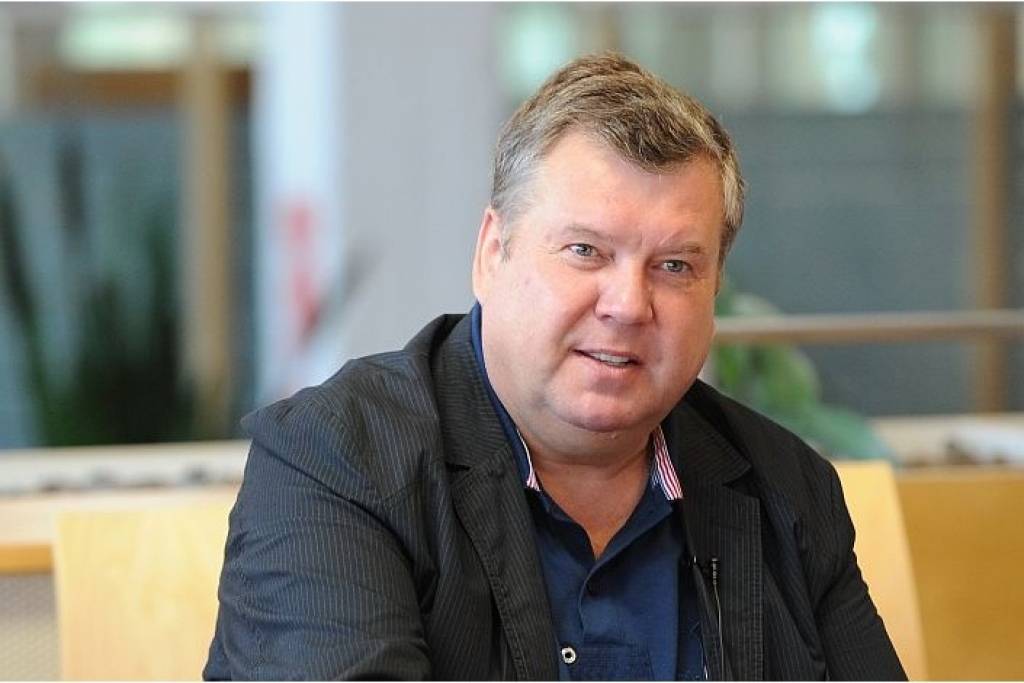Urbanovičs saņēmis gandrīz 50 000 plusu, Dombrovskim 45 200 plusu