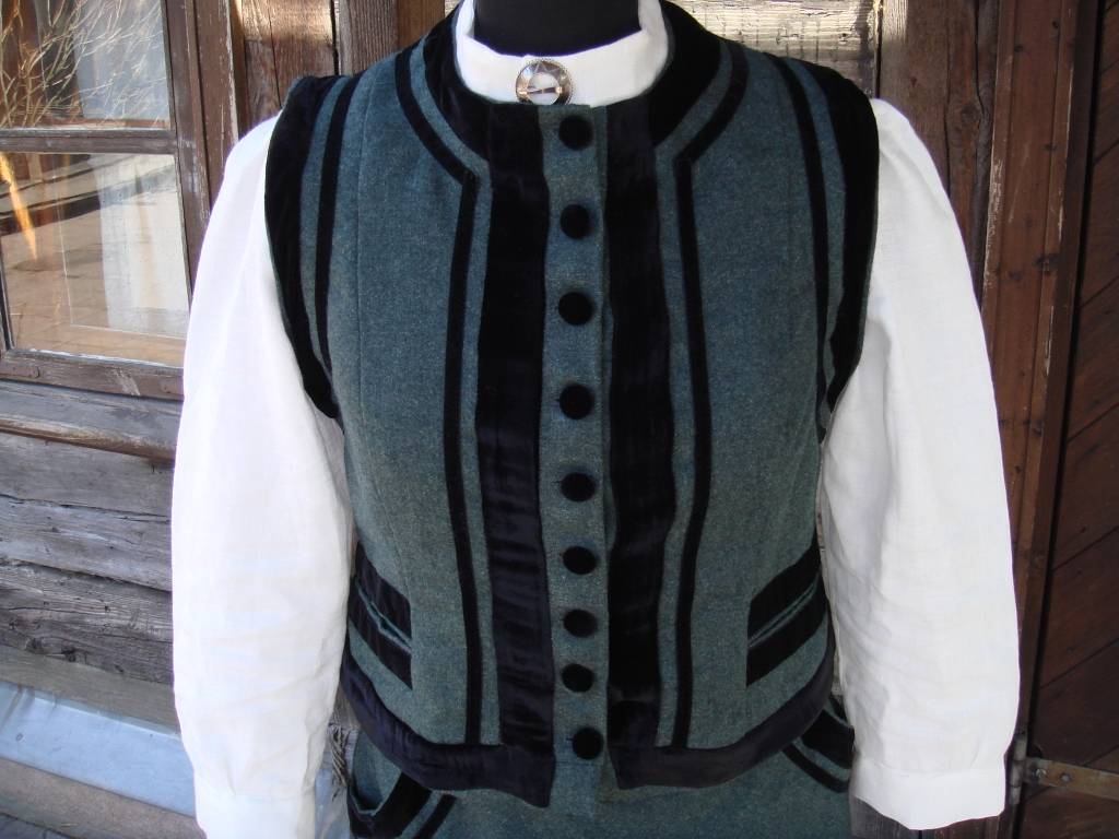 "Namīnā" atklās studiju "Latva"