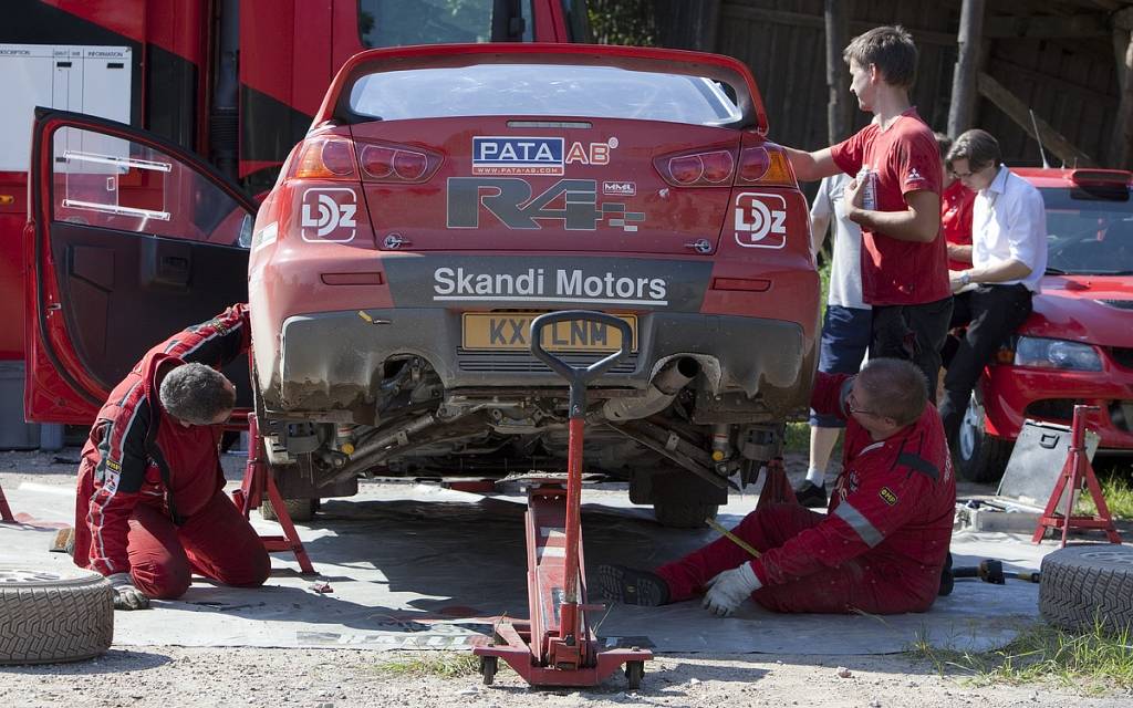 VIDEO: Jāri Ketomā gatavojas rallijam "Kurzeme 2011"