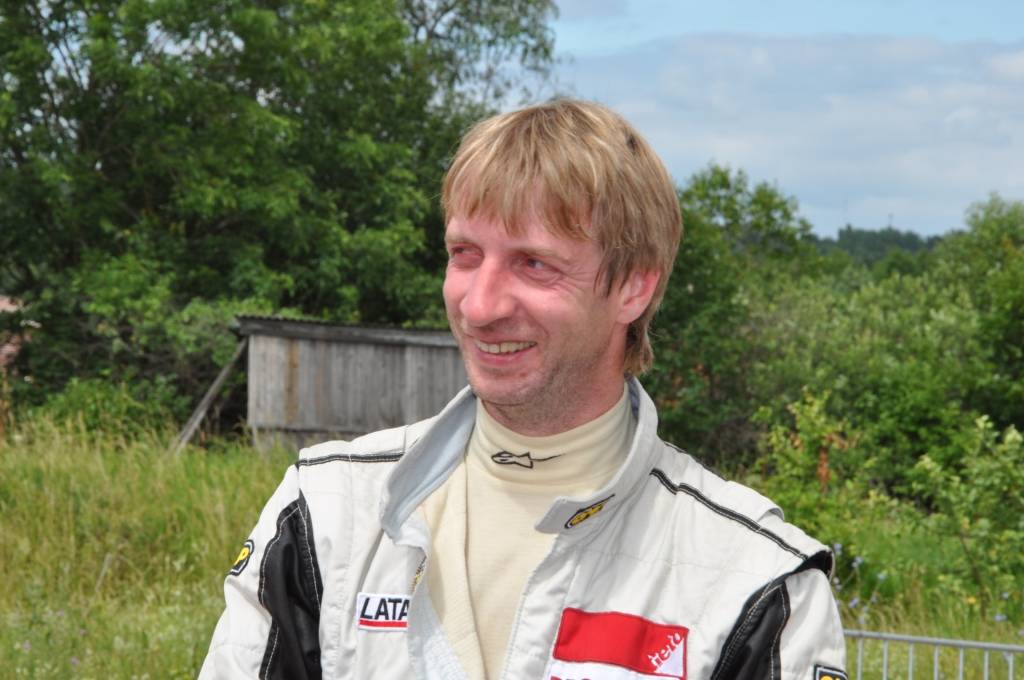 Egle/Dauga gatavi cīņā par uzvaru ātruma festivālā rallijā "Kurzeme 2011"