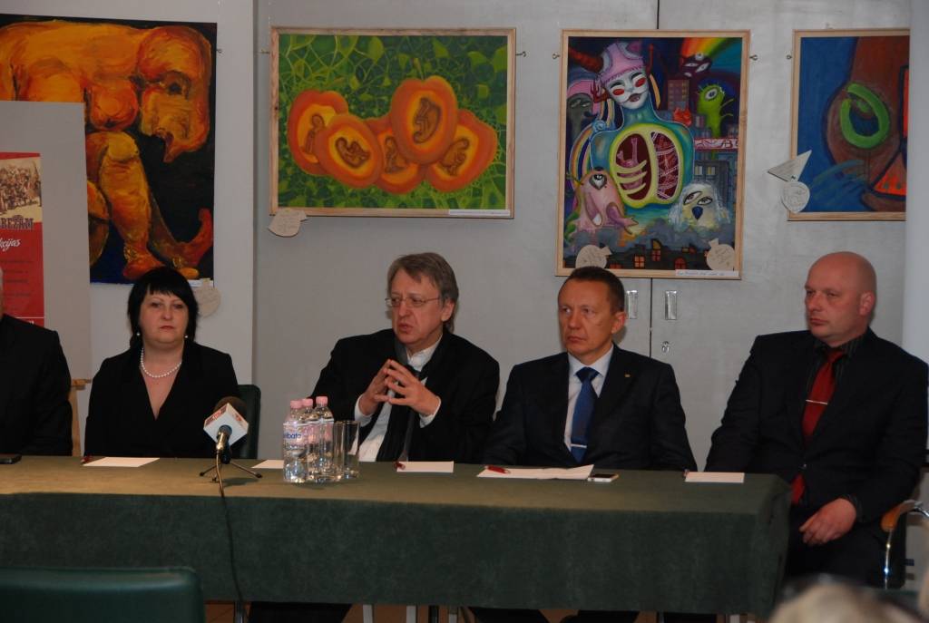 FOTO: Liepājas muzejā notiks pirmais Eiropas unikālo privātkolekciju festivāls "Vēsture bez robežām"