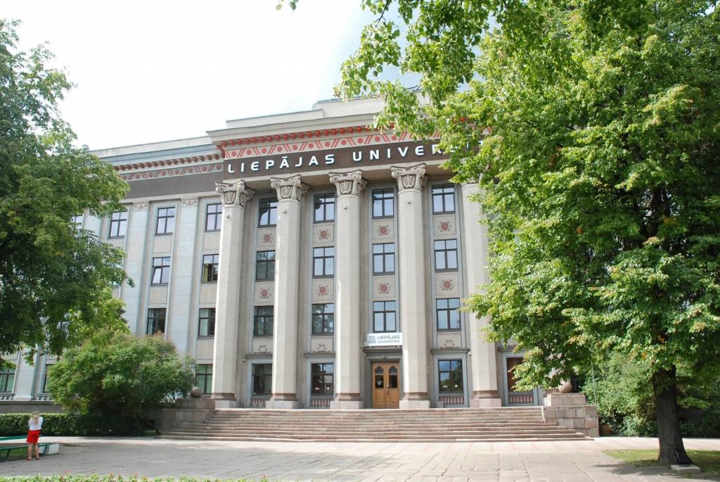 Liepājas Universitāte papilduzņemšanas laikā piedāvā pieteikties uz brīvajām budžeta vietām