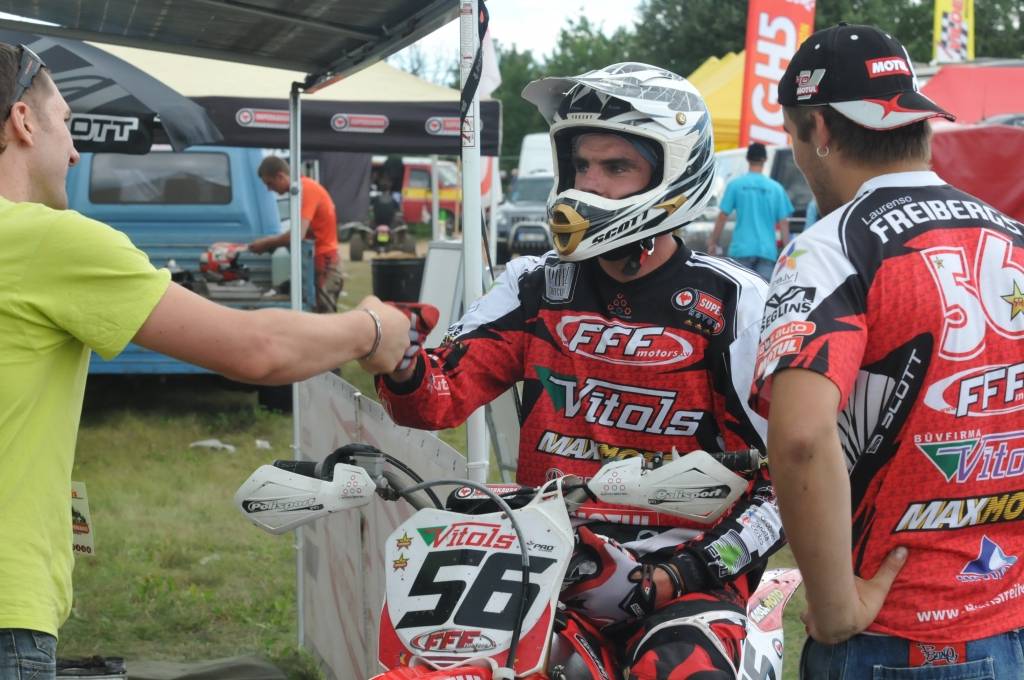 MX Pro klasē pirmajā braucienā uzvar Lauris Freibergs
