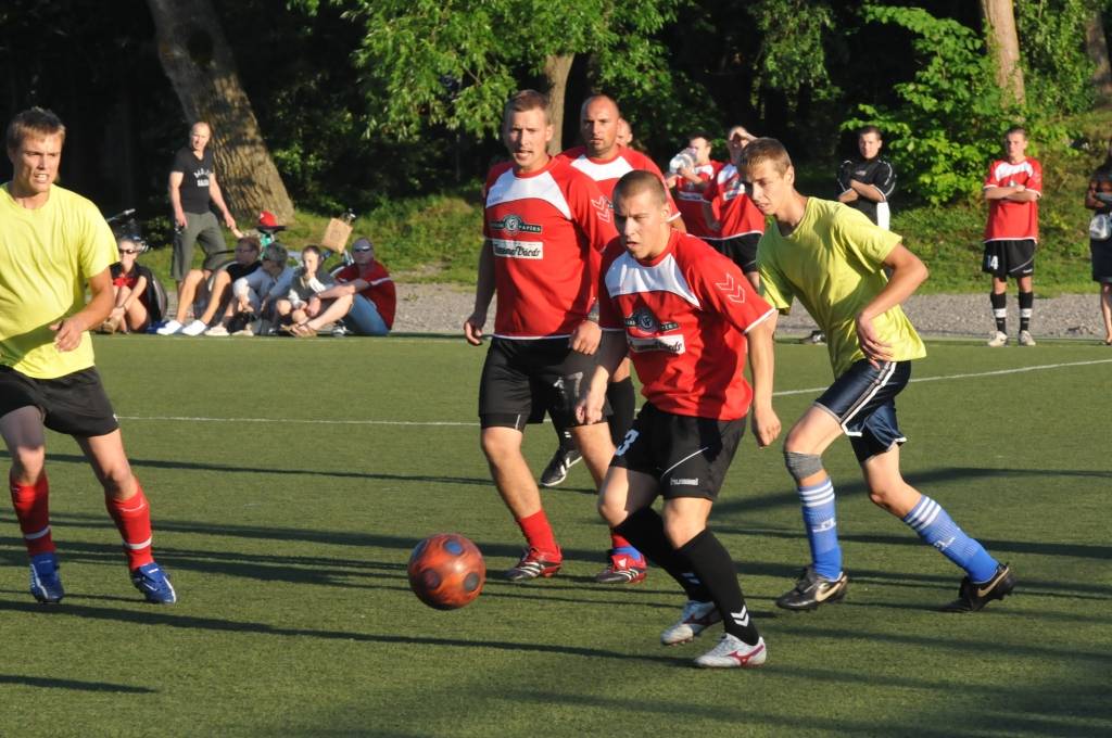 FOTO: Šovakar uzvar "Liverpool FC", "Full Force", "Tosmare" un "KV&LP"