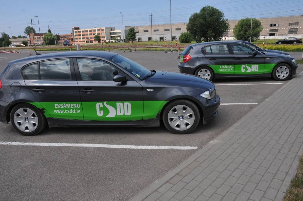 CSDD mainīs eksāmenu auto