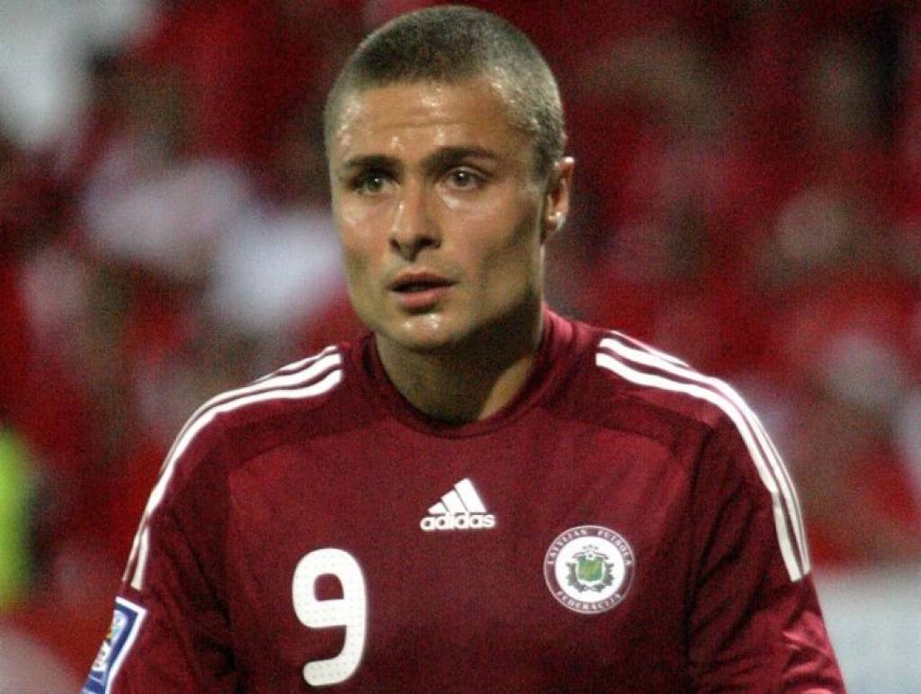 Verpakovskis parakstījis līgumu ar Azerbaidžānas klubu "Baku"