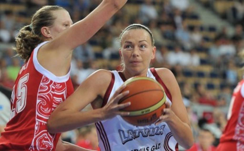 Basketbolistes bez medaļām, bet ar olimpiskajām cerībām