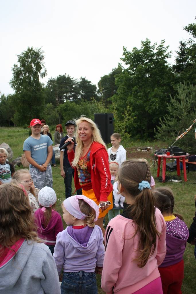 Biedrībai "Dižvanagi" pasākuma laikā saziedoti 140 lati slidkalniņa kompleksa uzstādīšanai