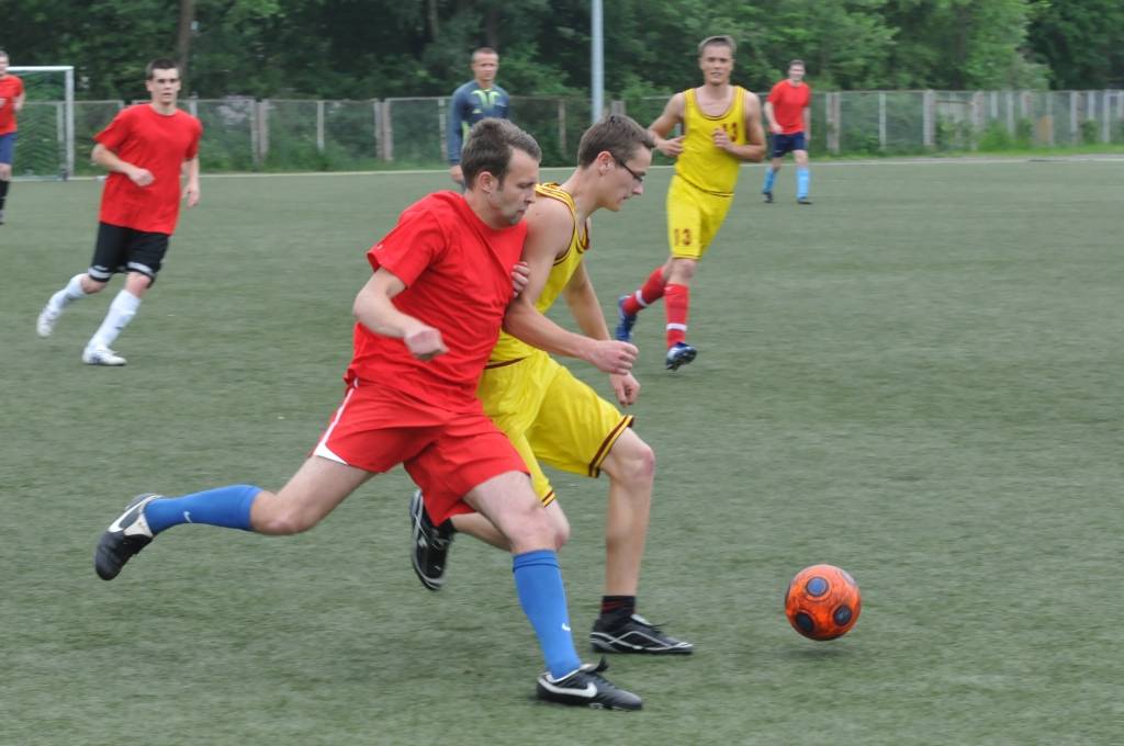 Liepājas atklātā amatieru futbola čempionāta sestdienas spēļu rezultāti