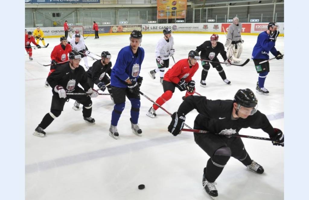 Latvijas hokeja izlases gatavošanās pasaules čempionātam - finiša taisnē