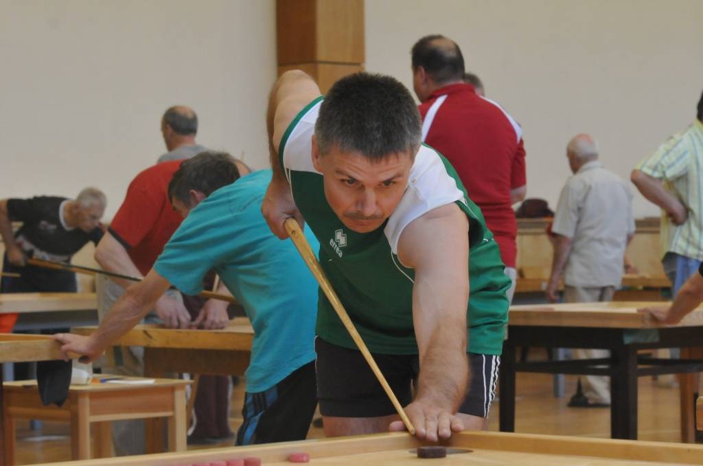 FOTO: Mājiniekiem pieticīgi rezultāti Latvijas Sporta veterānu 48. sporta spēlēs