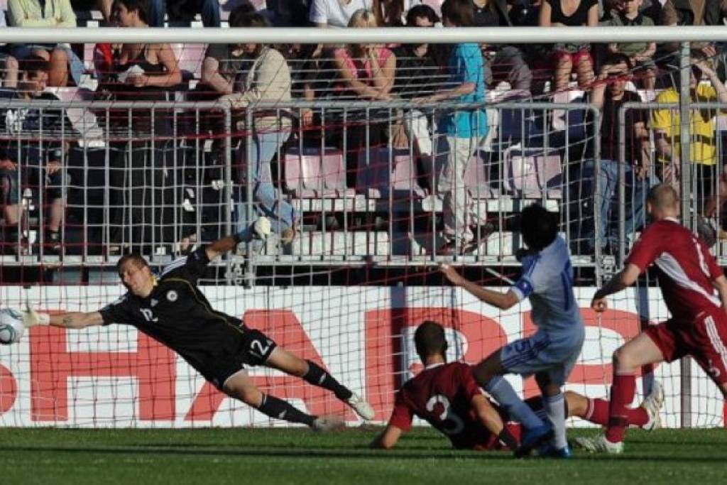 Latvijas futbola valstsvienība zaudē Izraēlai arī savā laukumā