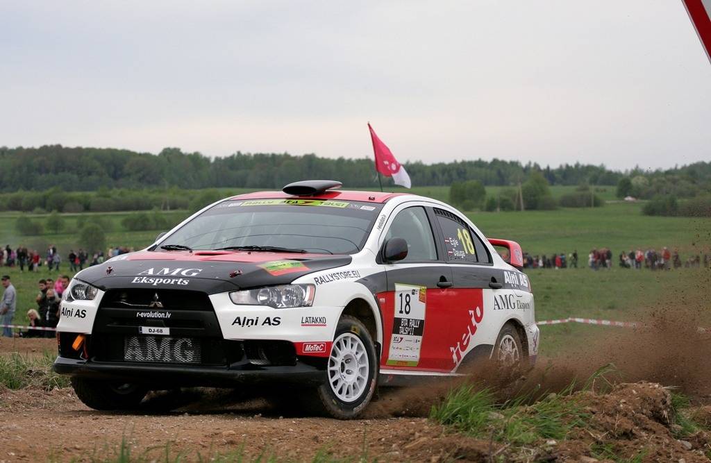 Egle/Dauga gatavi cīņai par uzvaru rallijā "Jēkabpils-Madona 2011"
